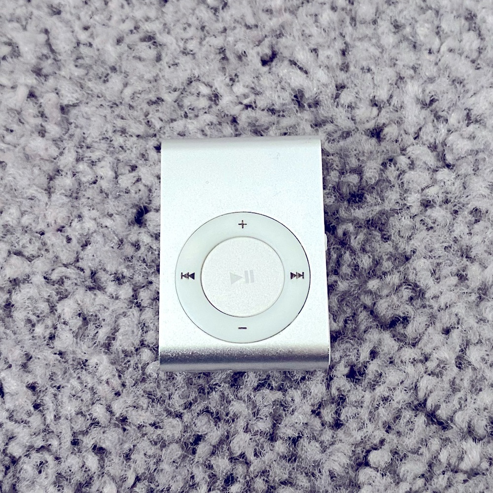 MP3 Player - Picture 2 of 9